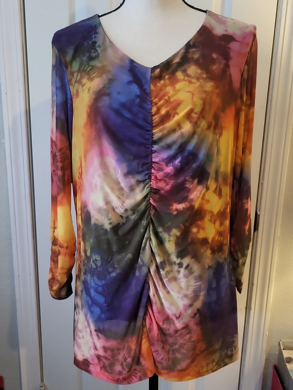 Ali Miles Ruched Front Multicolor Tie-Dye V-Neck Top, Fully Lined
